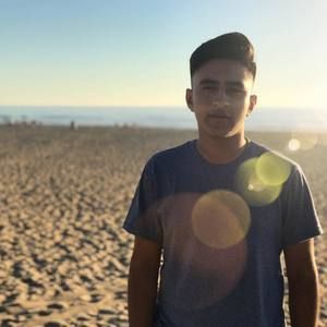 Meet your Posher, Diego